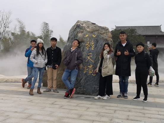 峰程7080集體翹班只為看第十二屆中國(南寧)國際園林博覽會 (3)