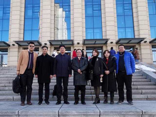 青少年健康公益講座進鶴崗