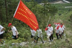 不忘初心跟黨走，浙理學子探