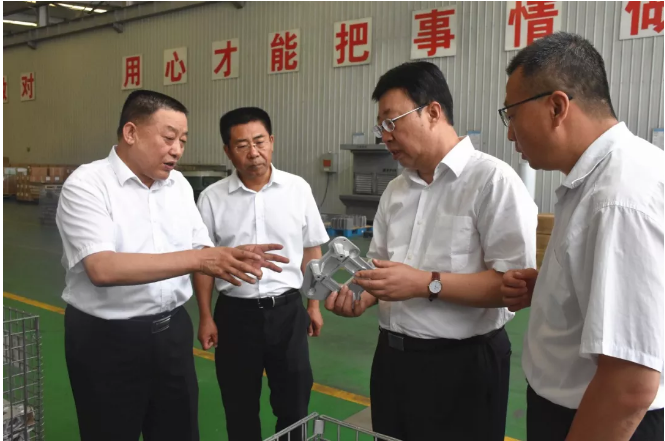 山西省政協主席李佳在中德調研
